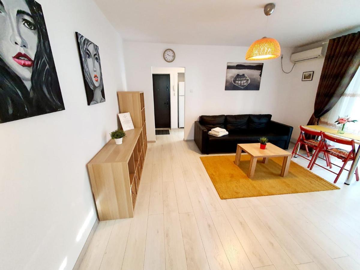 Downtown, Ideal For Longer Stays, Family Friendly Apartment - Nb73A 布加勒斯特 外观 照片
