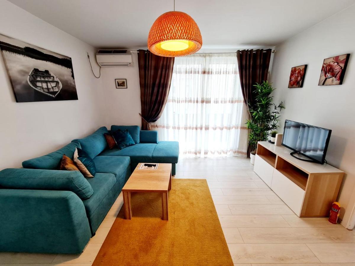 Downtown, Ideal For Longer Stays, Family Friendly Apartment - Nb73A 布加勒斯特 外观 照片