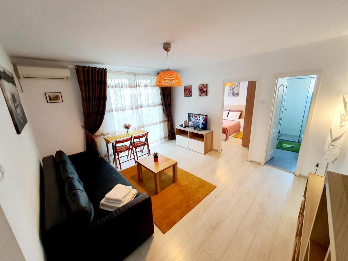 Downtown, Ideal For Longer Stays, Family Friendly Apartment - Nb73A 布加勒斯特 外观 照片